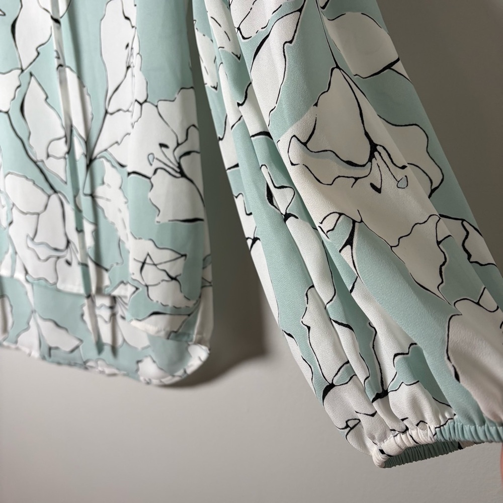Karl Lagerfeld Paris Mint Floral Tie-Neck Balloon Sleeve Chiffon Blouse Sz Sm - Picture 6 of 8